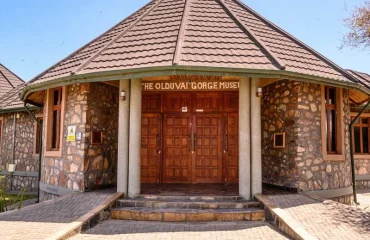 Exploring- Olduvai -Gorge -in -a -Day Exploring Olduvai Gorge in a Day