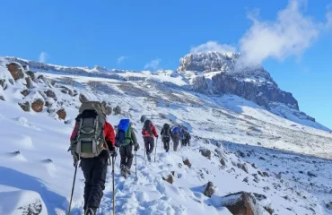 How- to -Choose- a -Trekking Guide- in -Tanzania How to Choose a Trekking Guide in Tanzania