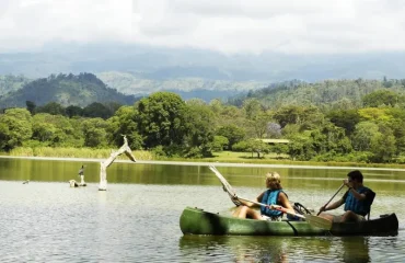 canoeing-day-trips-on-lake-duluti Canoeing Day Trips on Lake Duluti