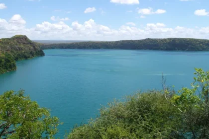 Day Trip to the Beautiful Lake Chala