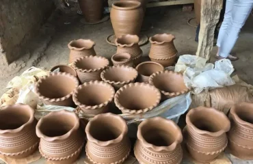 Local Pottery & Handicraft Workshop Tour