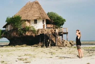 PRISON ISLAND- 2 PRISON ISLAND- 2